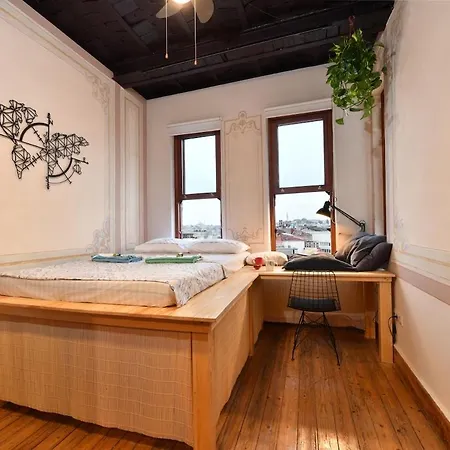 Daire Historical Flat Unique Terrace Ac In Beyoglu Galata İstanbul