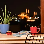 Historical Flat Unique Terrace Ac In Beyoglu Galata * اسطنبول