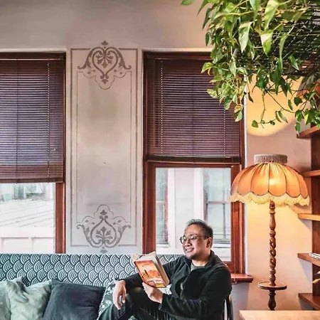 Historical Flat Unique Terrace Ac In Beyoglu Galata *