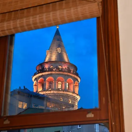 Lägenhet Historical Flat Unique Terrace Ac In Beyoglu Galata Istanbul